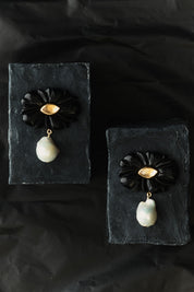 Magnolia Drop Earrings Black Agate