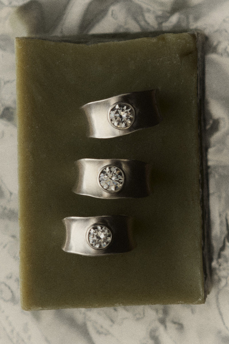 Sapphire Thumb Ring Silver