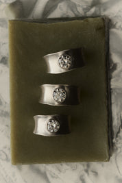Sapphire Thumb Ring Silver