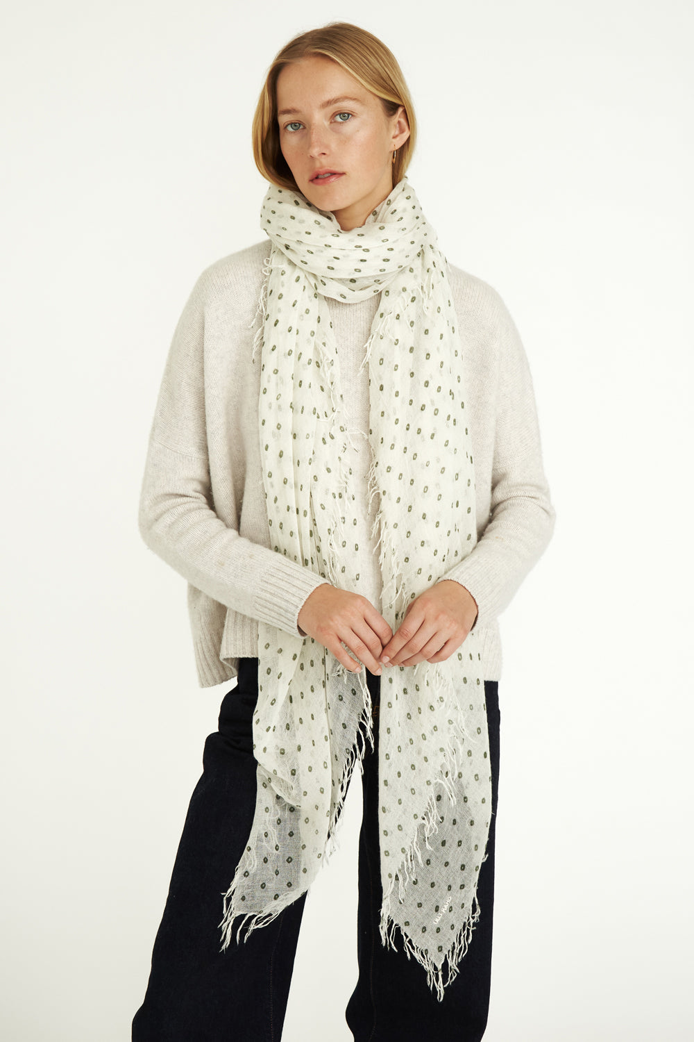 Chieko luxe knit 04 stole baby cashmere（Luxury Cashmere