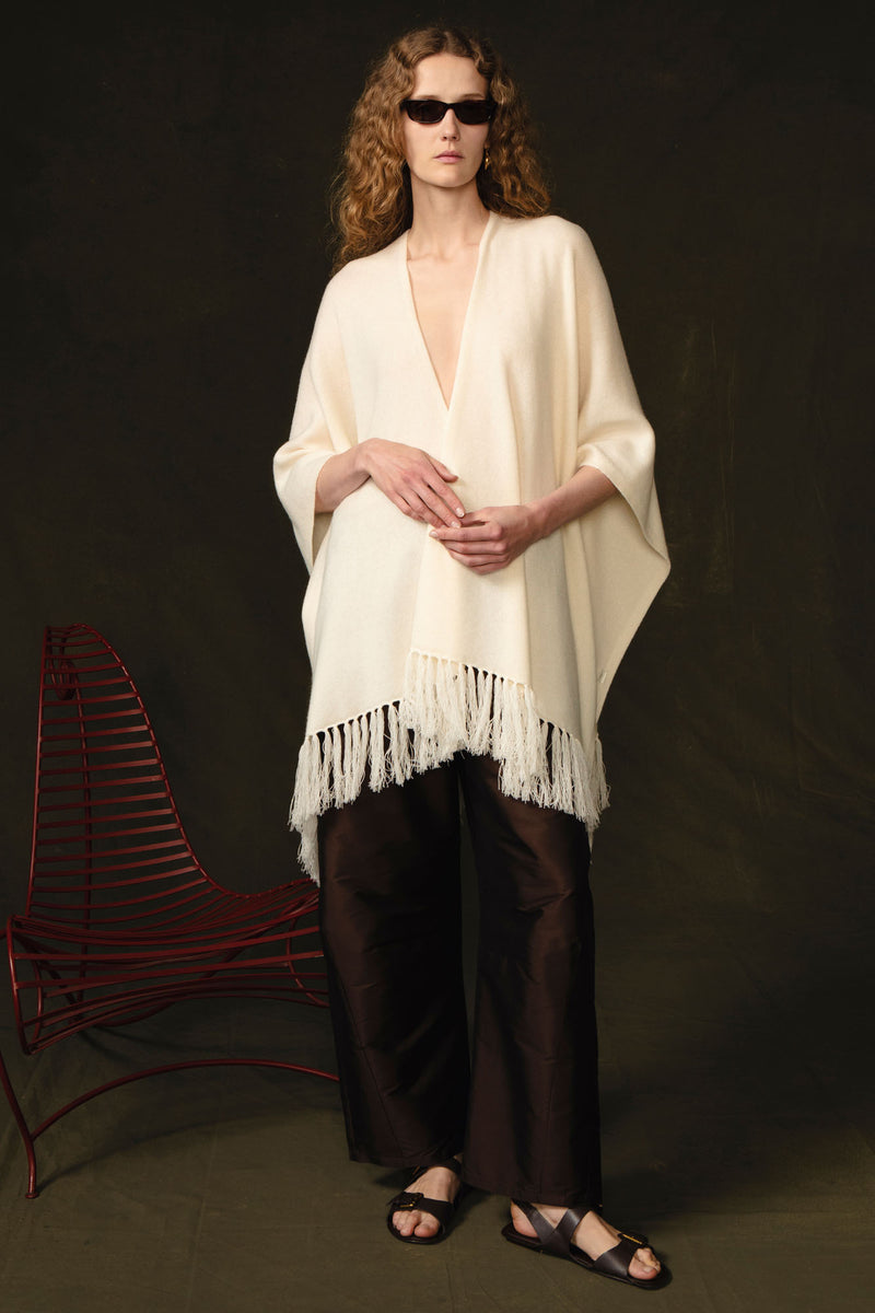 Wool Cashmere Knit Cape Aspen White