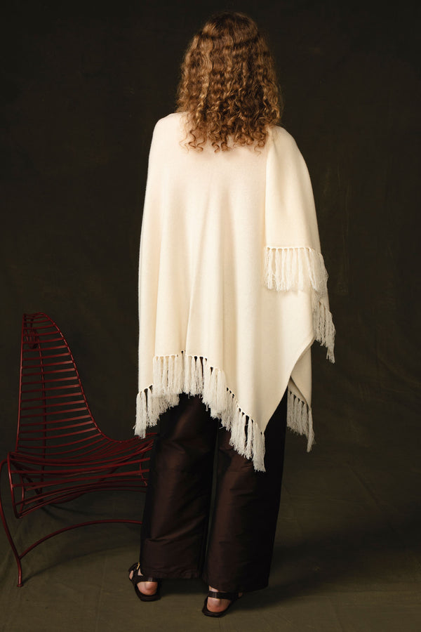 Wool Cashmere Knit Cape Aspen White