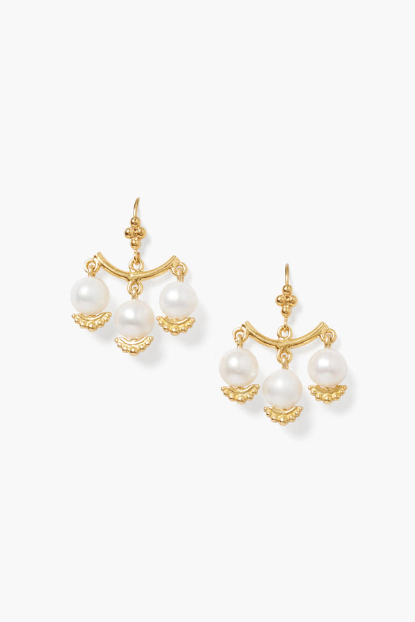 Anahi Chandelier Earrings White Pearl