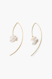 Wire Thread Earrings White Pearl