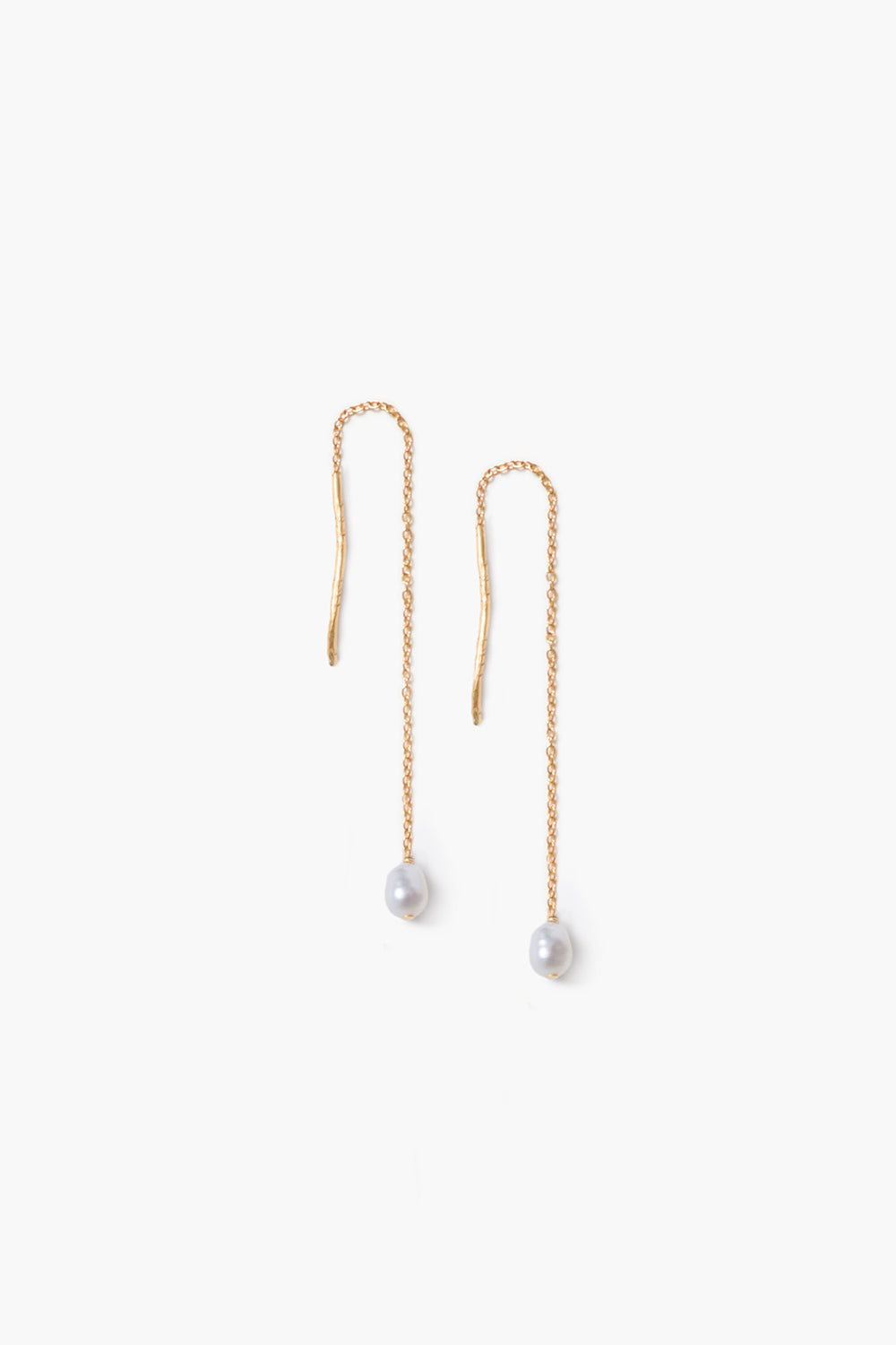 Single Wave Earrings White Pearl