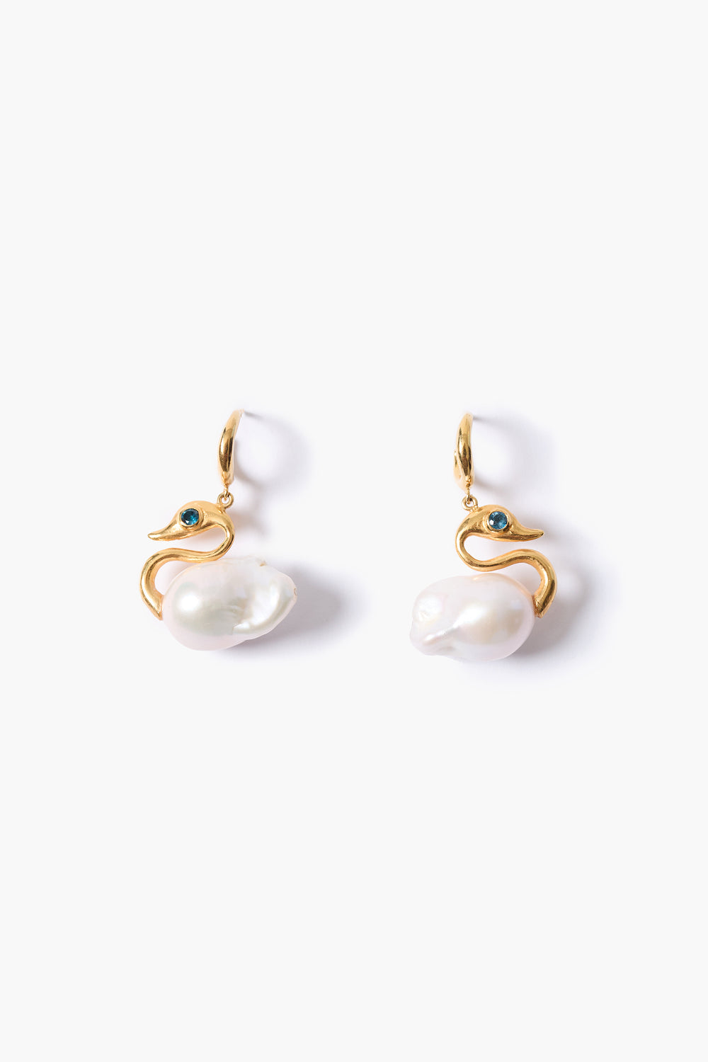 Swan Hoop Earrings White Pearl