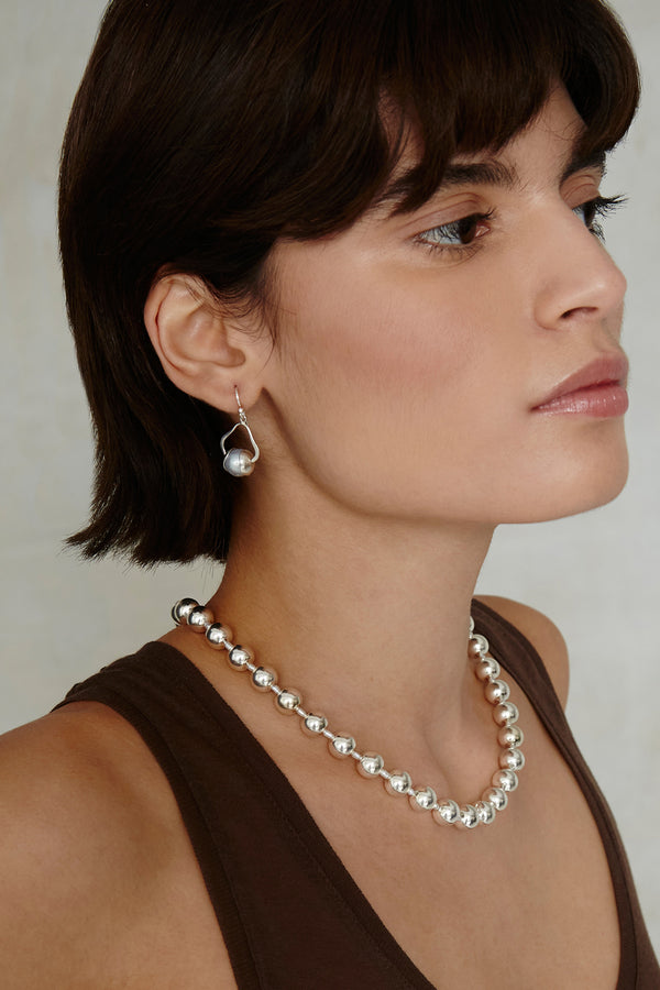 Maribel Drop Earrings Grey Pearl
