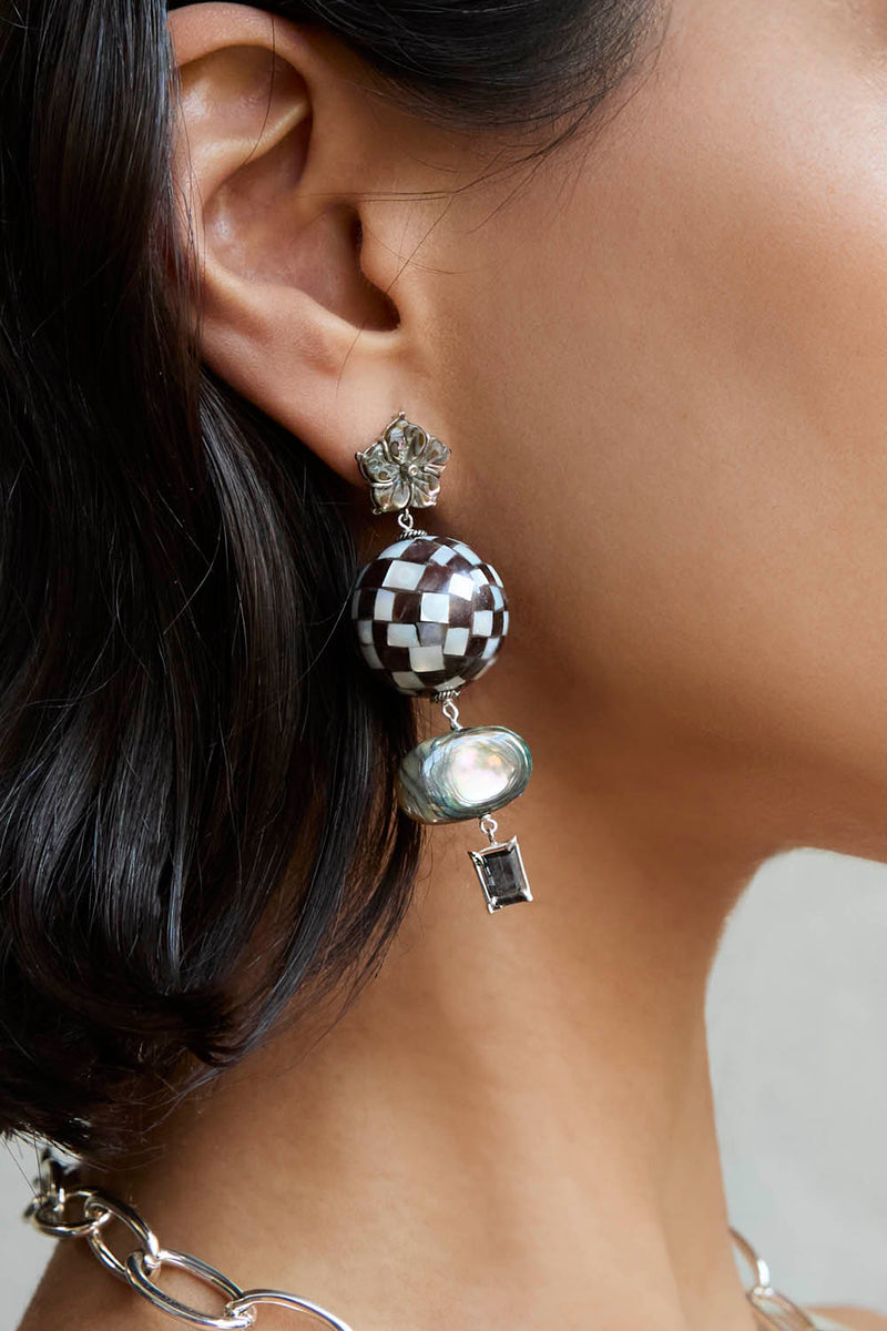 Sebastian Earrings Brown MOP Mix