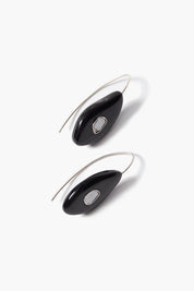 Pebble Earrings Black Horn