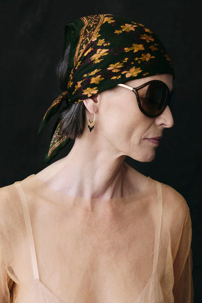 Crescent Earrings Mini Black Spinel