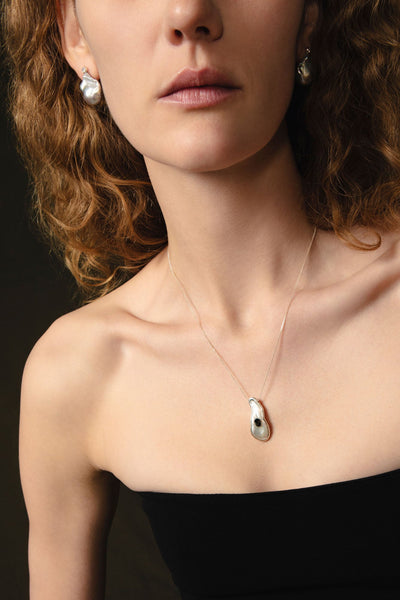 Diamond Baroque Earrings Grey Pearl