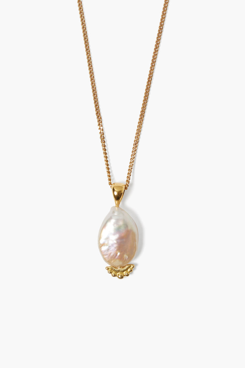 Jaya Pendant Necklace White Pearl