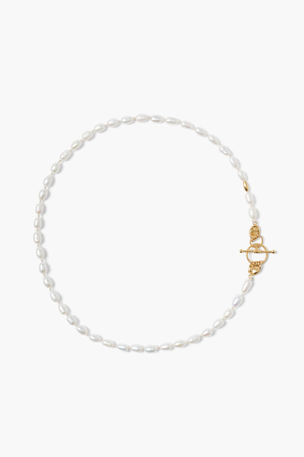 Mano Toggle Necklace White Pearl