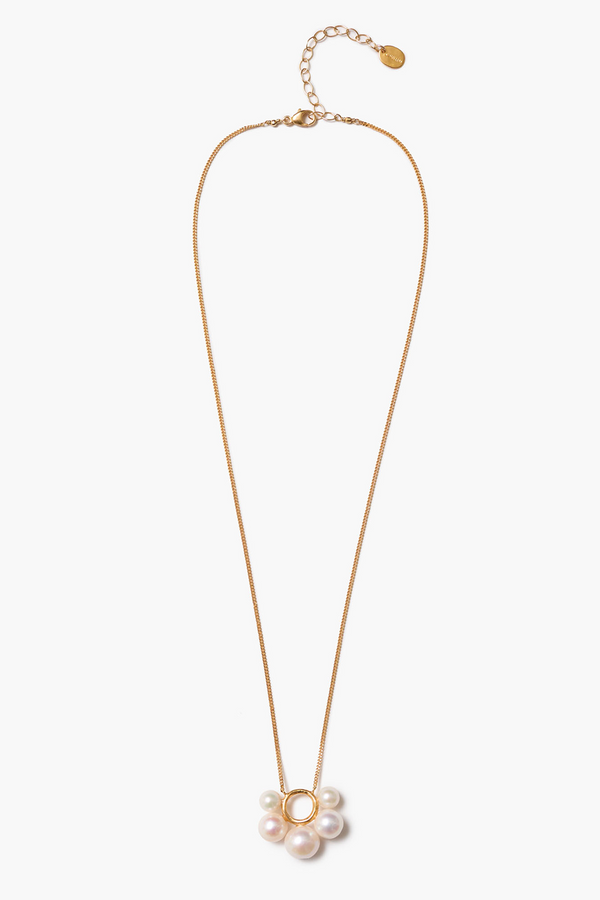 Soleil Pendant Necklace White Pearl