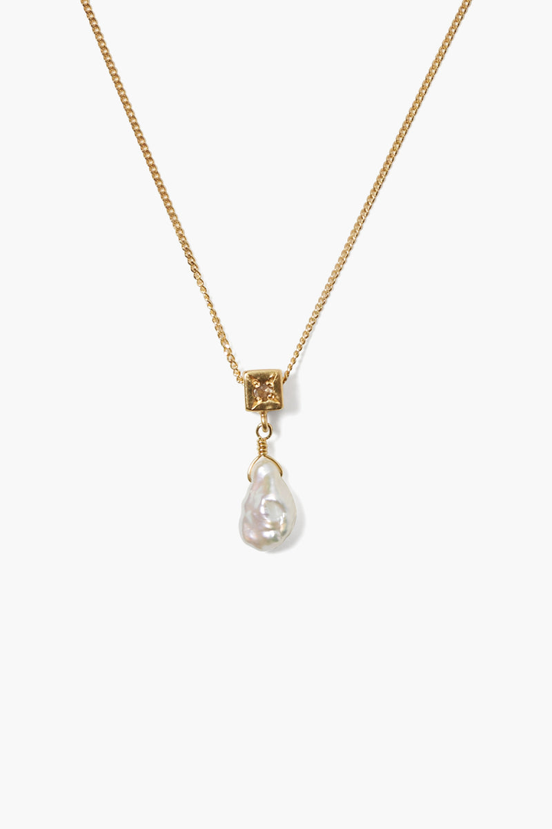 Dewdrop Diamond Necklace White Pearl