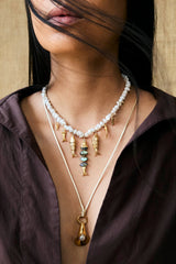 Orris Necklace White Pearl Mix