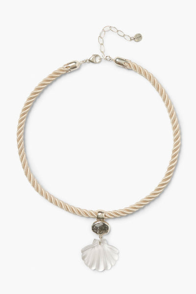 Scallop Twist Cord Necklace Clear Quartz