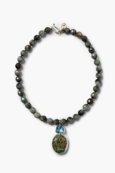 Sabrina Necklace Cat's Eye