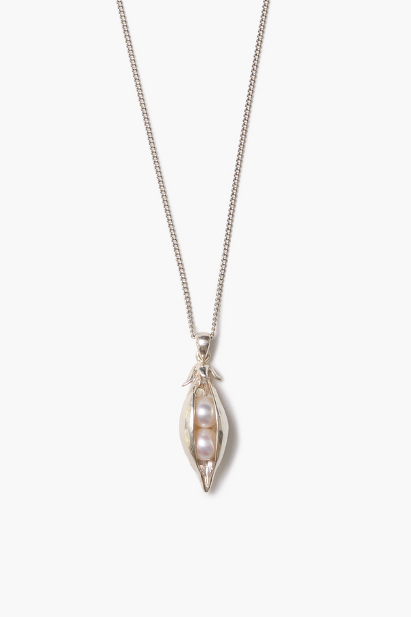 Peapod Necklace Silver