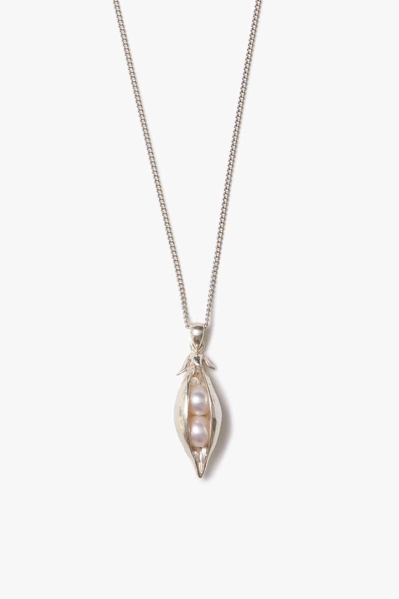 Peapod Necklace Silver