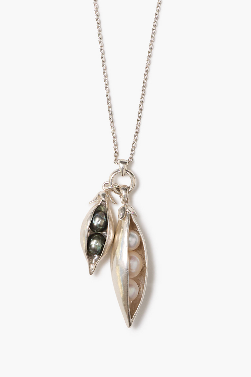 Peapod Duo Necklace Silver