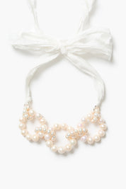 Link Ribbon Necklace White Pearl