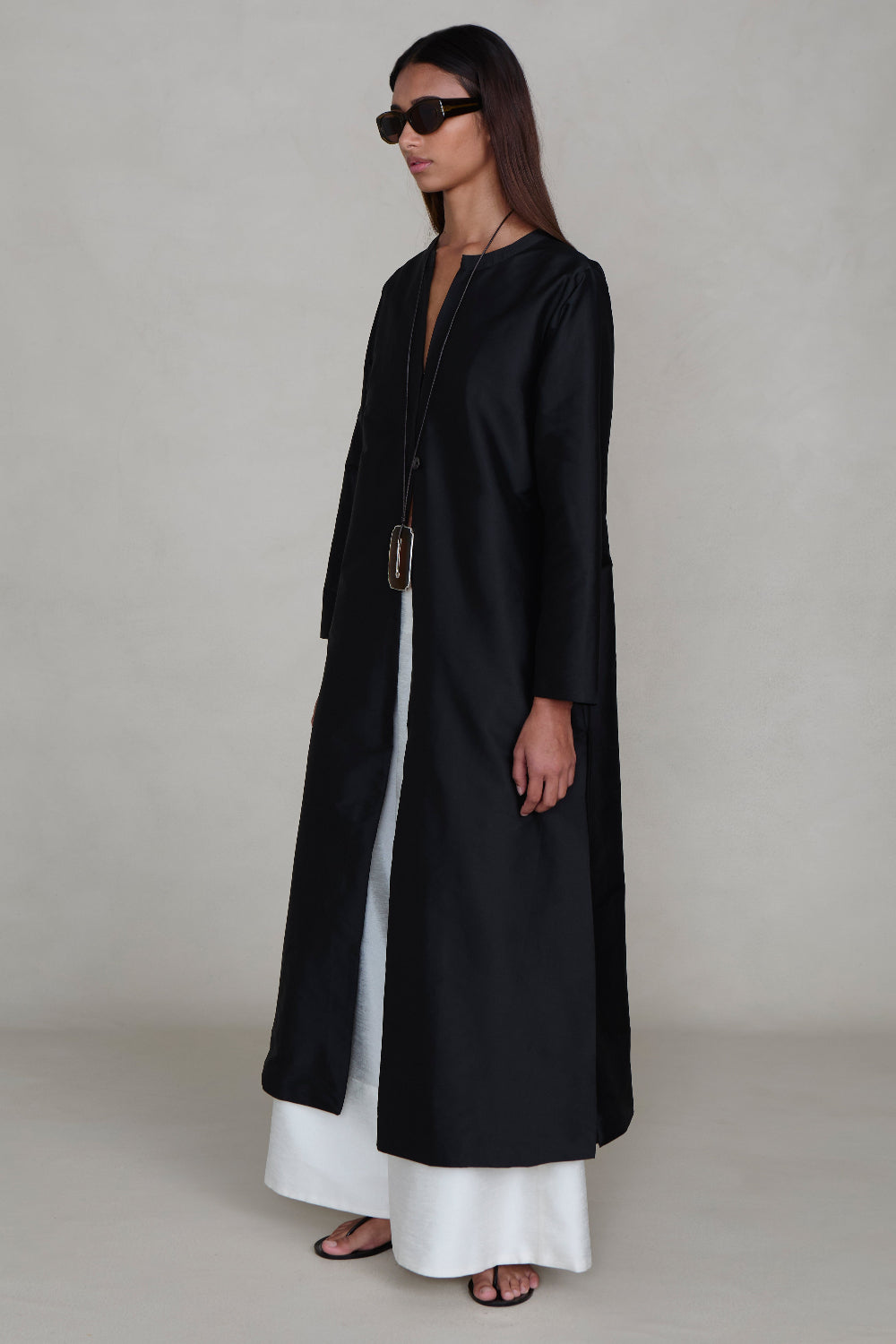 Techno Taffeta Collarless Coat Black
