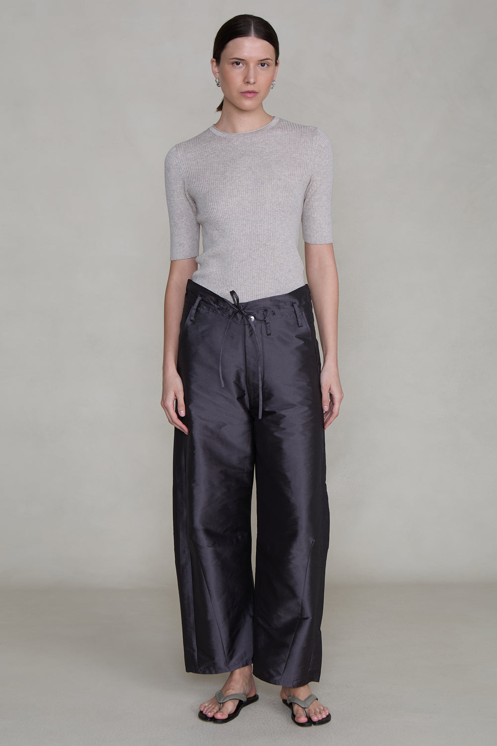 Techno Taffeta Barrel Pant Gunmetal