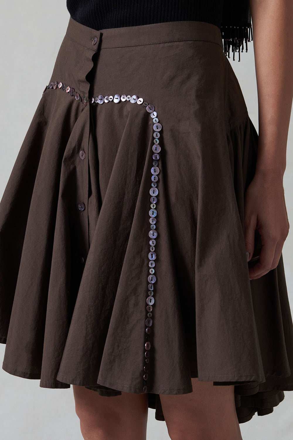 新品タグ付き★YENN★ VOLUME CURVE SKIRT ★サイズ38 Rider Skirt Earth – Chan Luu
