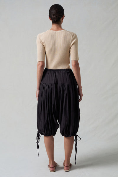 Million Pleats Fisherman Shorts Black