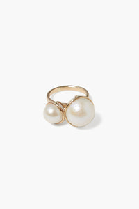 14k Phoebe Ring White Pearl