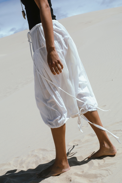 Million Pleats Fisherman Shorts Natural