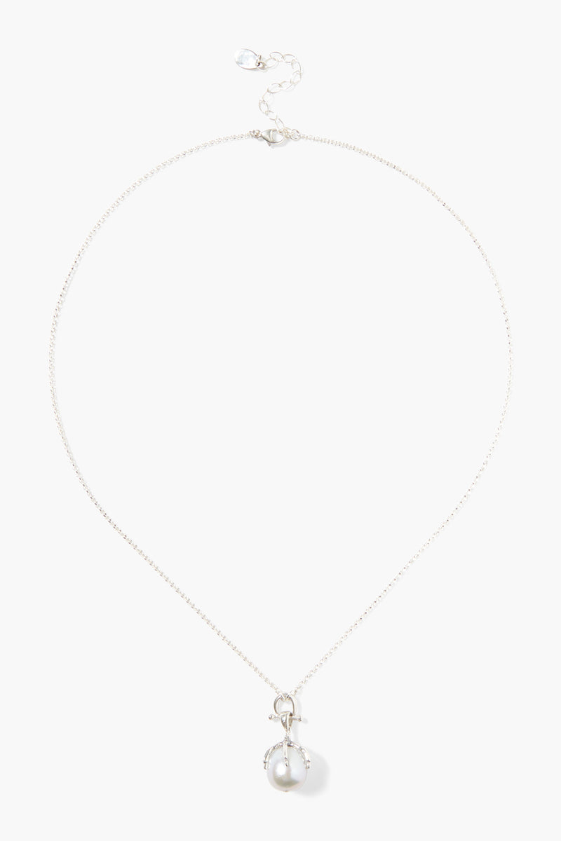 Lark Pendant Necklace Grey Pearl