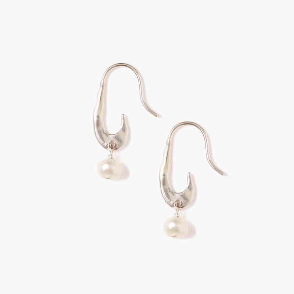 Gala Crescent Pearl Earrings Mini Silver – Chan Luu