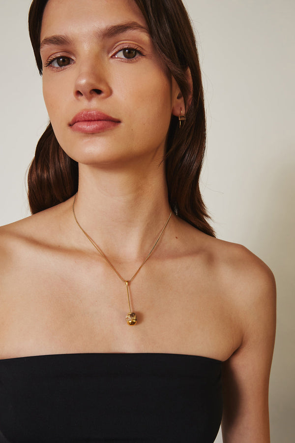 Gold Dipped Lace Agate Pendant Necklace