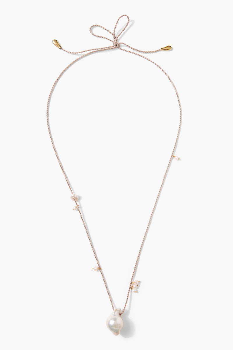 Rosario Necklace White Pearl