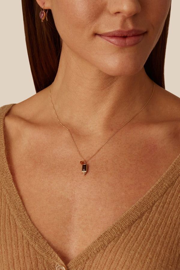 14k Garnet Mix Windowpane Necklace